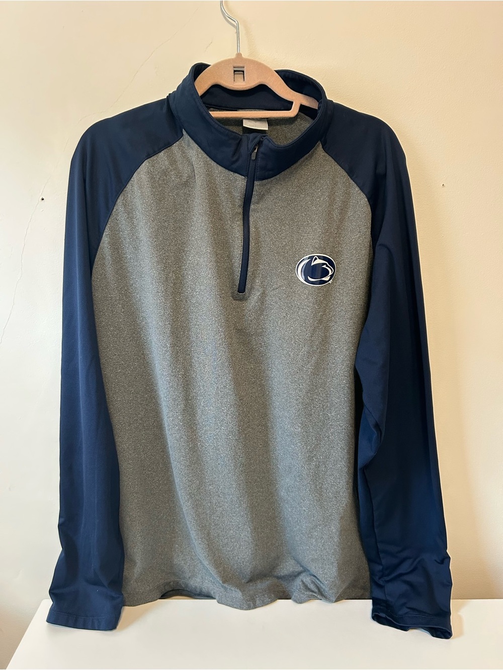 Penn State Men's Lightweight Quarter-Zip Shirt Jacket in Gray & Navy